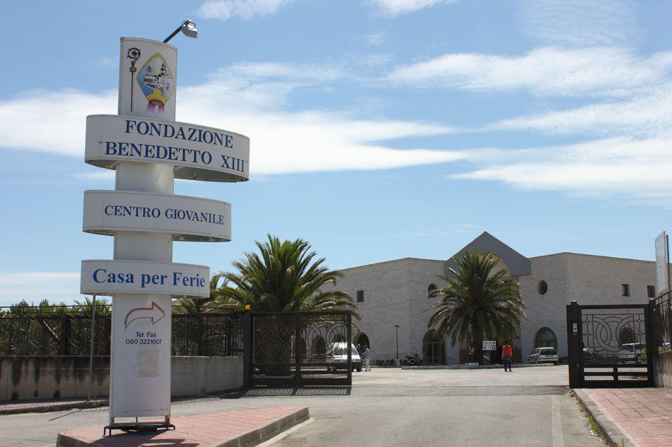 Hotel Casa Per Ferie Benedetto XIII Gravina in Puglia Exterior foto